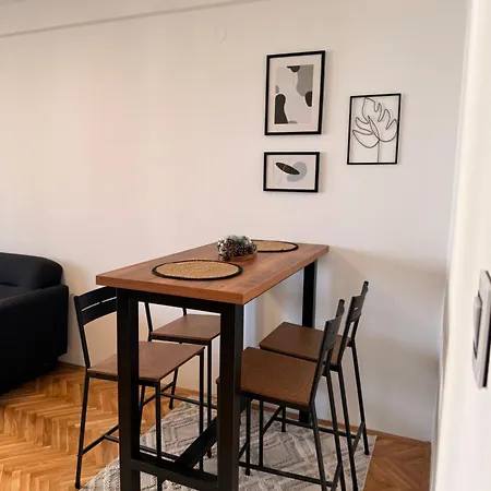 Kralj Petar I 公寓 *