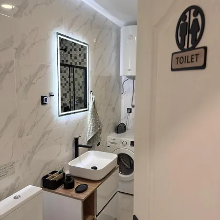 Kralj Petar I 公寓 诺威萨