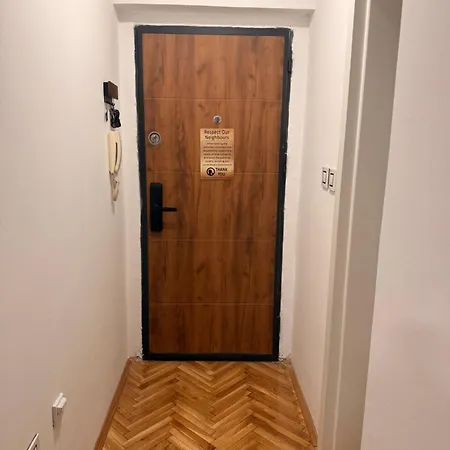 Kralj Petar I 公寓 诺威萨