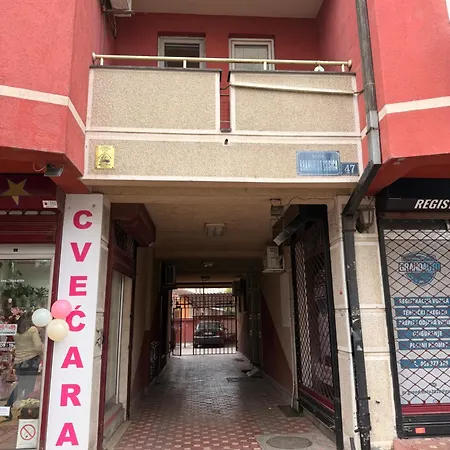 Kralj Petar I 公寓 诺威萨