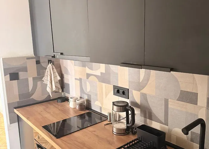 Kralj Petar I * Нови-Сад